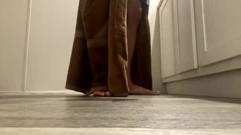 Snapshot of mani4sexy chatting on 12-23-24, 07:17 Mani4sexy online show from 12-23-24, 07:17