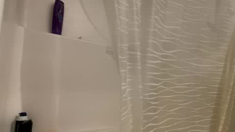 Snapshot of mani4sexy chatting on 12-26-24, 03:38 Mani4sexy online show from 12-26-24, 03:38