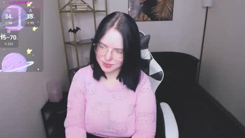 Snapshot of manic_pixie_ chatting on 12-04-25, 04:05 manic_pixie_ online show from 12-04-25, 04:05