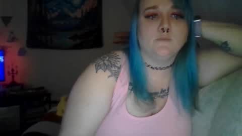 Snapshot of manicpixiepop chatting on 11-13-25, 12:31 ManicPixiePop online show from 11-13-25, 12:31