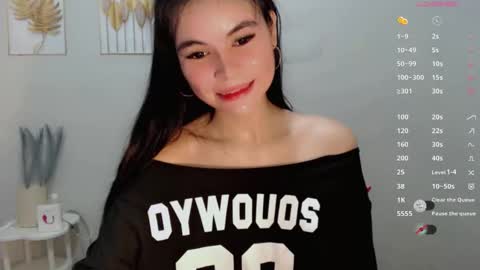 manilynforyou online show from 10-28-25, 02:04