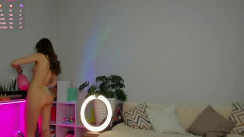 Manita online show from 04-18-26, 07:58