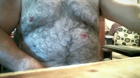 Snapshot of manleg439 chatting on 06-19-26, 08:45 manleg439 online show from 06-19-26, 08:45