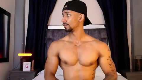 Manolo Hot 1 online show from 01-30-25, 02:25