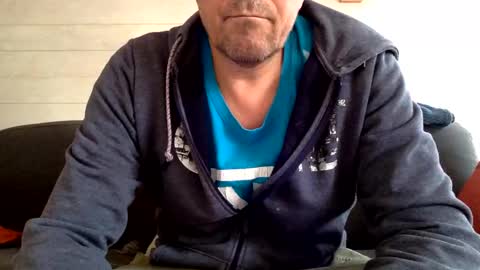 Snapshot of manpower2012 chatting on 09-14-25, 11:20 Manpo online show from 09-14-25, 11:20