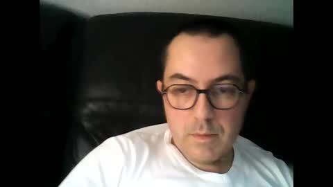 Snapshot of manu5933 chatting on 12-18-24, 08:42 manu5933 online show from 12-18-24, 08:42