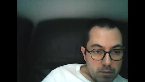 Snapshot of manu5933 chatting on 01-03-25, 01:03 manu5933 online show from 01-03-25, 01:03