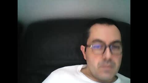 Snapshot of manu5933 chatting on 01-09-25, 01:13 manu5933 online show from 01-09-25, 01:13