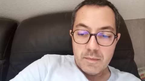 Snapshot of manu5933 chatting on 10-08-25, 12:14 manu5933 online show from 10-08-25, 12:14