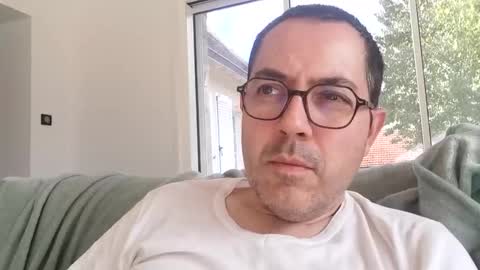 Snapshot of manu5933 chatting on 10-21-25, 10:27 manu5933 online show from 10-21-25, 10:27