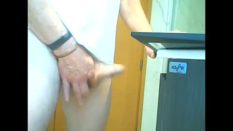 manu_481 online show from 10-03-25, 02:58