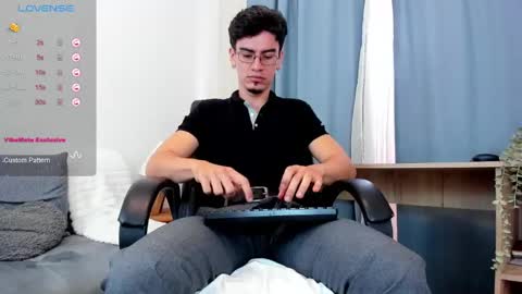 manu online show from 04-30-26, 02:01
