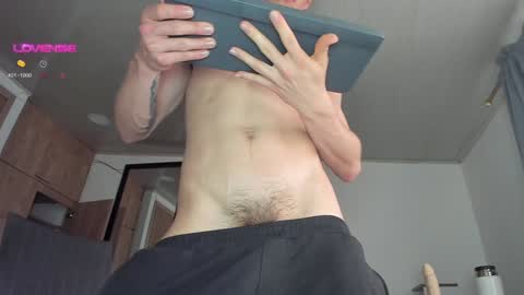 Snapshot of manucute_23_ chatting on 12-15-24, 09:42 manucute 23 online show from 12-15-24, 09:42