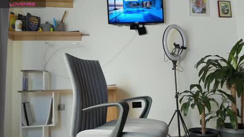 Snapshot of manucute_23_ chatting on 10-20-25, 03:23 manucute 23 online show from 10-20-25, 03:23