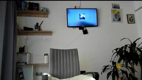 manucute 23  online show from 02-16-26, 03:08