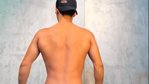 Manuel online show from 11-05-25, 02:00