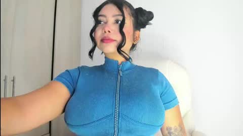 MANUELA online show from 05-29-26, 01:31