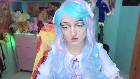 Snapshot of manuela_unicorn chatting on 11-22-25, 04:44 Manuela online show from 11-22-25, 04:44