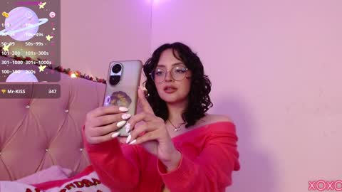 Snapshot of manumeow_ chatting on 12-17-24, 12:12 Manu online show from 12-17-24, 12:12