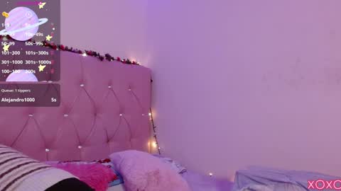 Snapshot of manumeow_ chatting on 12-28-24, 10:44 Manu online show from 12-28-24, 10:44