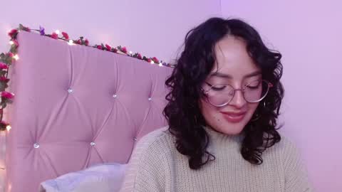 Snapshot of manumeow_ chatting on 01-12-25, 01:21 Manu online show from 01-12-25, 01:21