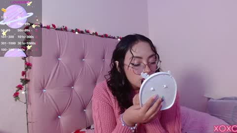 Snapshot of manumeow_ chatting on 01-18-25, 10:39 Manu online show from 01-18-25, 10:39