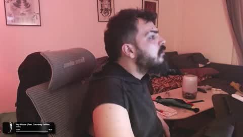 Snapshot of manupaladin chatting on 03-12-26, 06:58 Manupaladin online show from 03-12-26, 06:58