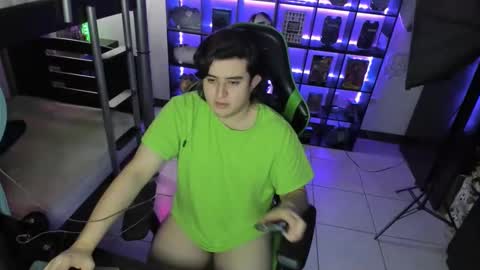 mapachoso1414 online show from 11-19-25, 01:16