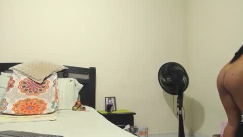 Snapshot of mara2020xxx69 chatting on 02-19-25, 02:34 Mara online show from 02-19-25, 02:34