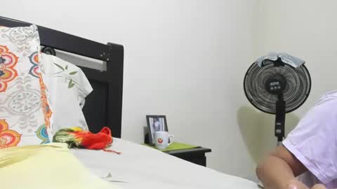 Snapshot of mara2020xxx69 chatting on 02-23-25, 02:57 Mara online show from 02-23-25, 02:57