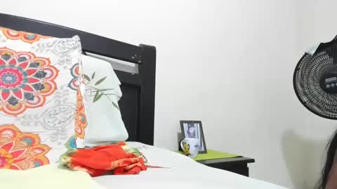 Snapshot of mara2020xxx69 chatting on 02-23-25, 06:01 Mara online show from 02-23-25, 06:01