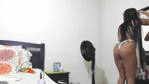 Snapshot of mara2020xxx69 chatting on 02-26-25, 02:25 Mara online show from 02-26-25, 02:25