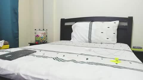 Snapshot of mara2020xxx69 chatting on 12-16-25, 12:32 Mara online show from 12-16-25, 12:32