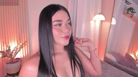 Mara  online show from 03-25-26, 09:43