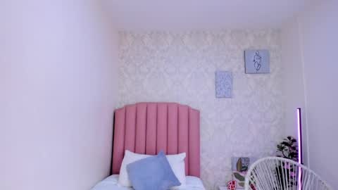 Snapshot of mara_galle chatting on 04-11-26, 01:26 Mara online show from 04-11-26, 01:26