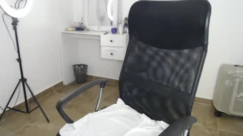 Snapshot of mara_sex chatting on 12-13-24, 03:16 pao online show from 12-13-24, 03:16