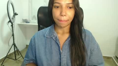 Snapshot of mara_sex chatting on 01-09-25, 08:11 pao online show from 01-09-25, 08:11