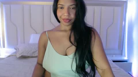 Snapshot of mara_sex chatting on 05-17-26, 09:17 pao online show from 05-17-26, 09:17