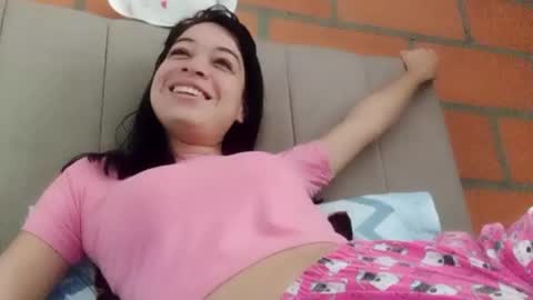 Snapshot of maraa_09 chatting on 01-28-25, 06:39 Marcela independent online show from 01-28-25, 06:39