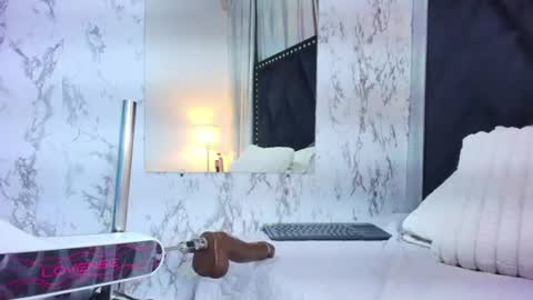 Snapshot of maraa_x chatting on 07-14-26, 06:13 maraa_x online show from 07-14-26, 06:13