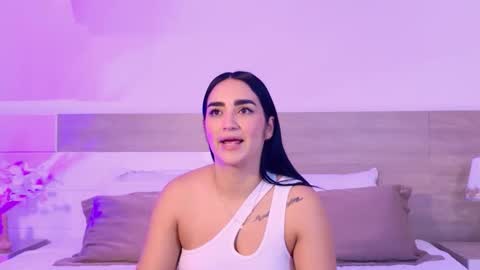 Snapshot of maragrief chatting on 04-25-26, 01:41 maragrief online show from 04-25-26, 01:41