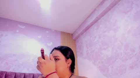 maralinette22 online show from 11-26-25, 11:33