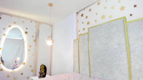 Maraluna online show from 02-01-25, 05:37