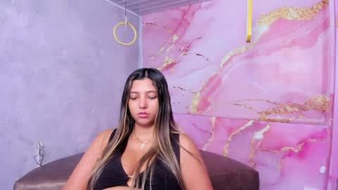 Maraluna online show from 04-22-26, 11:56