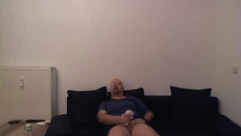 Maraoles online show from 02-23-25, 09:26