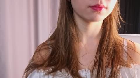 Mary online show from 03-12-26, 03:18