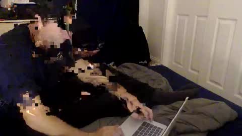 Snapshot of marc_313 chatting on 11-25-25, 12:54 Marc online show from 11-25-25, 12:54