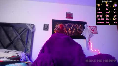 Marc Locke online show from 09-30-25, 01:54