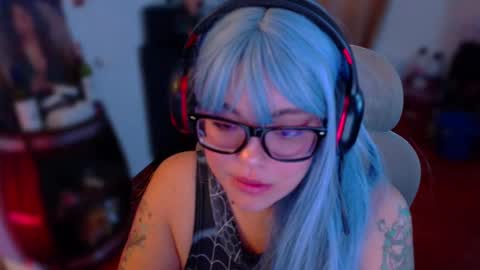 marcela2101s online show from 10-27-25, 08:02