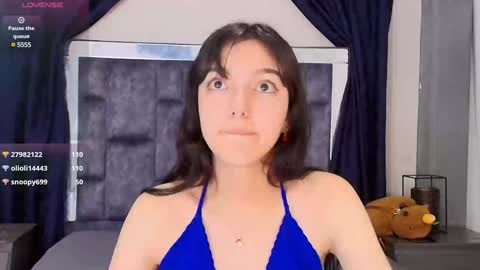 Snapshot of marcelaa_fox chatting on 01-03-25, 06:01 Marcela online show from 01-03-25, 06:01